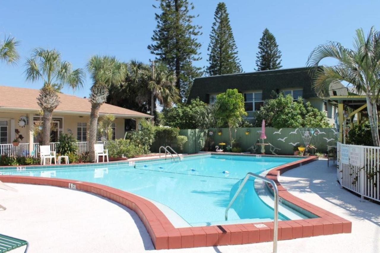 Gulf Gardens Cottage #3 St. Pete Beach Esterno foto