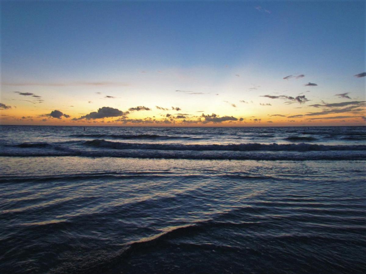 Gulf Gardens Cottage #3 St. Pete Beach Esterno foto